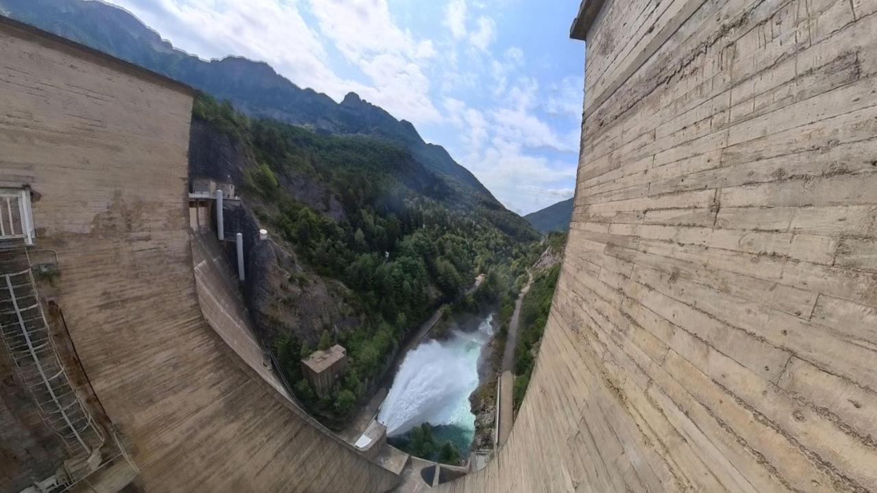 Villa R'Arco - Tucasaenlospirineos Escarrilla Dış mekan fotoğraf